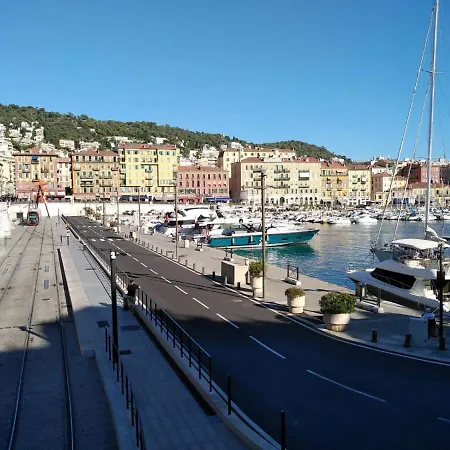 Apartman Au Coeur De *