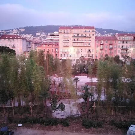 Apartman Au Coeur De Nizza