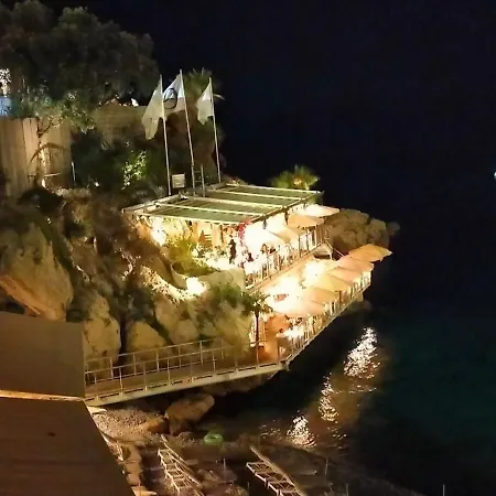 Au Coeur De Apartment *