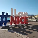 아파트 Au Coeur De
