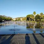 Au Coeur De *